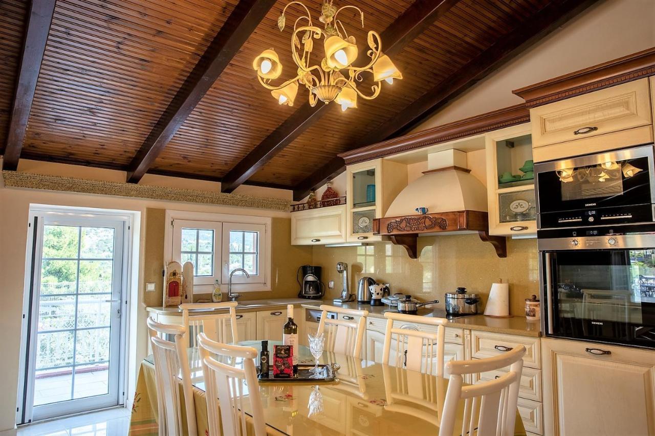 Liberis Loft Suite Argostoli  Bagian luar foto