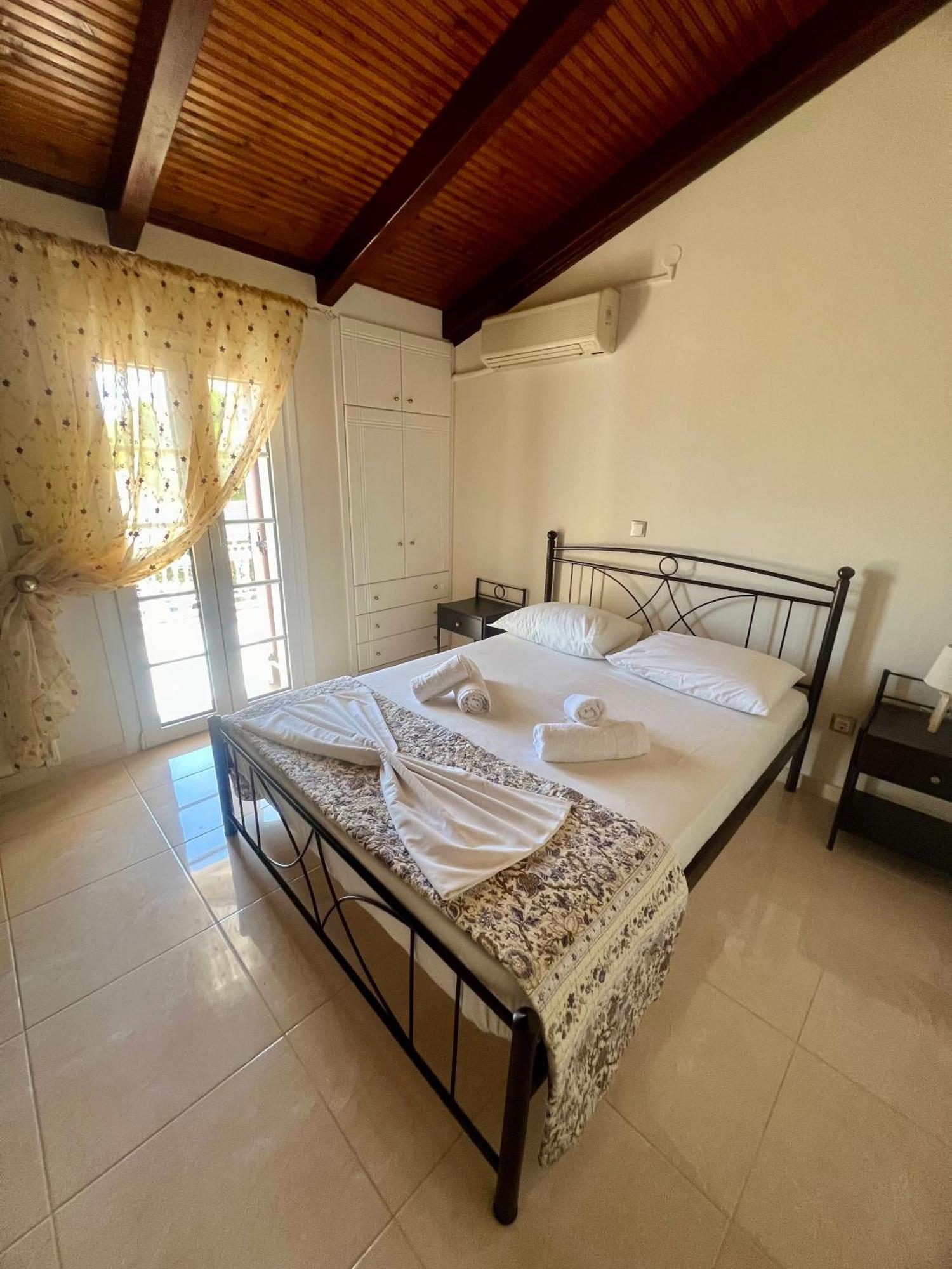 Liberis Loft Suite Argostoli  Bagian luar foto